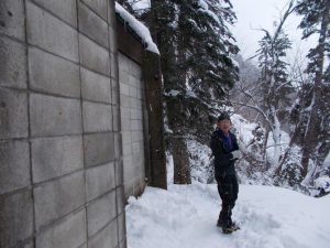 滝谷避難小屋